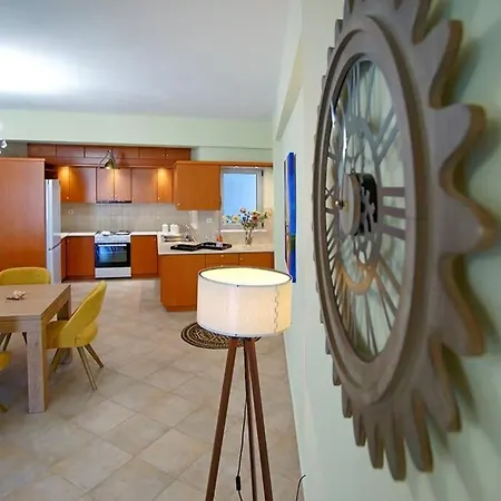 Luxury Apartment Kyparissia